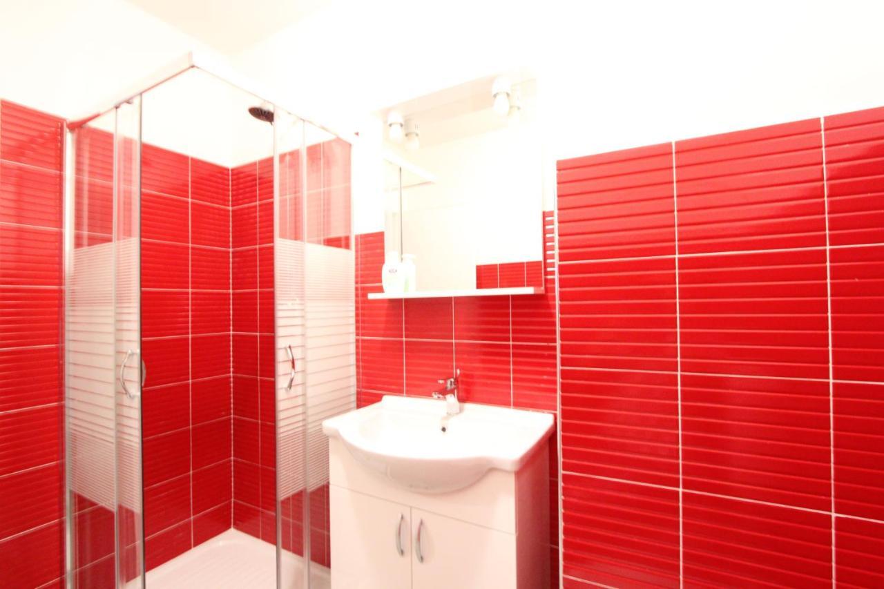 Apartment Via Dei Servi 6 *